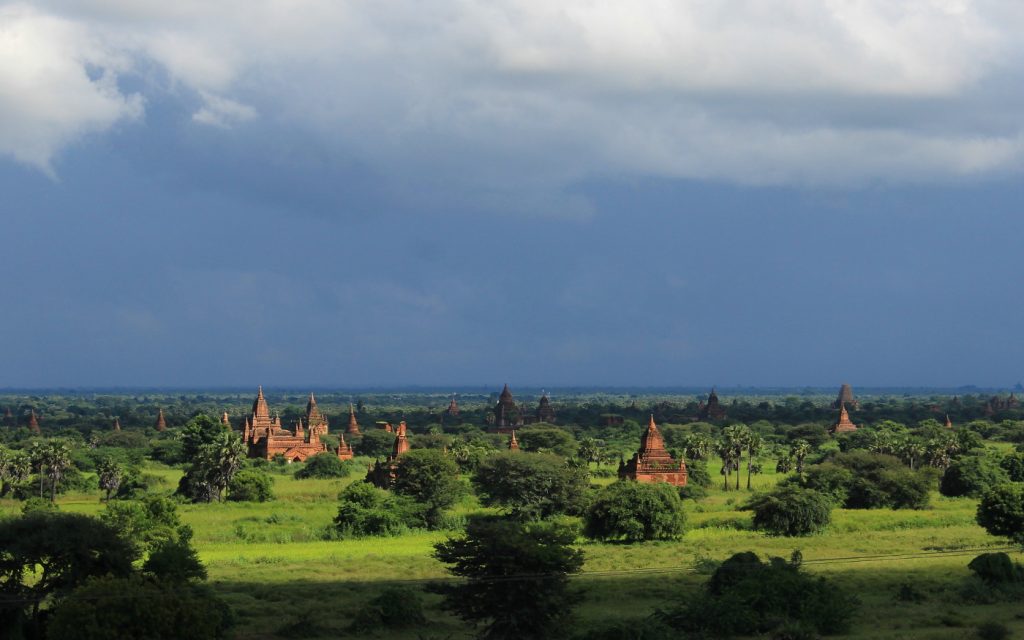 Most pictures of Bagan show several temples in the distance. The temples are often closer than they appear in photos, because some of the buildings are very small, which creates an optical illusion.
