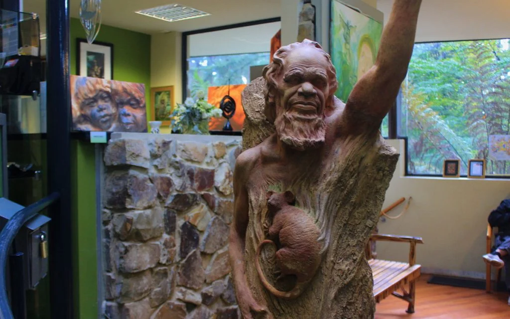 The info center of William Ricketts Sanctuary includes a tiny souvenir shop.