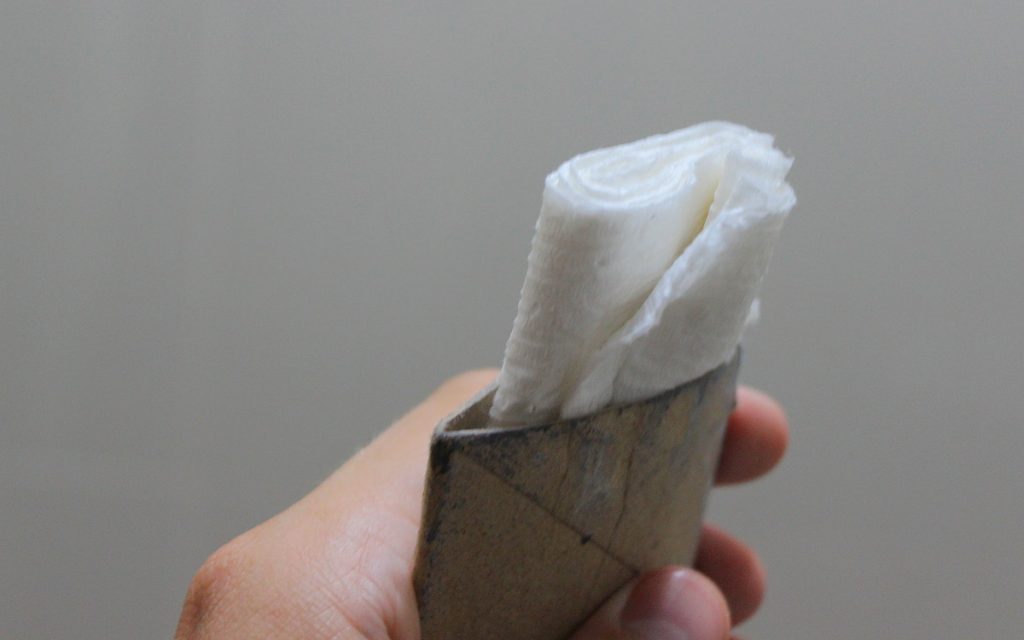 How to keep toiler paper inside an empty roll.