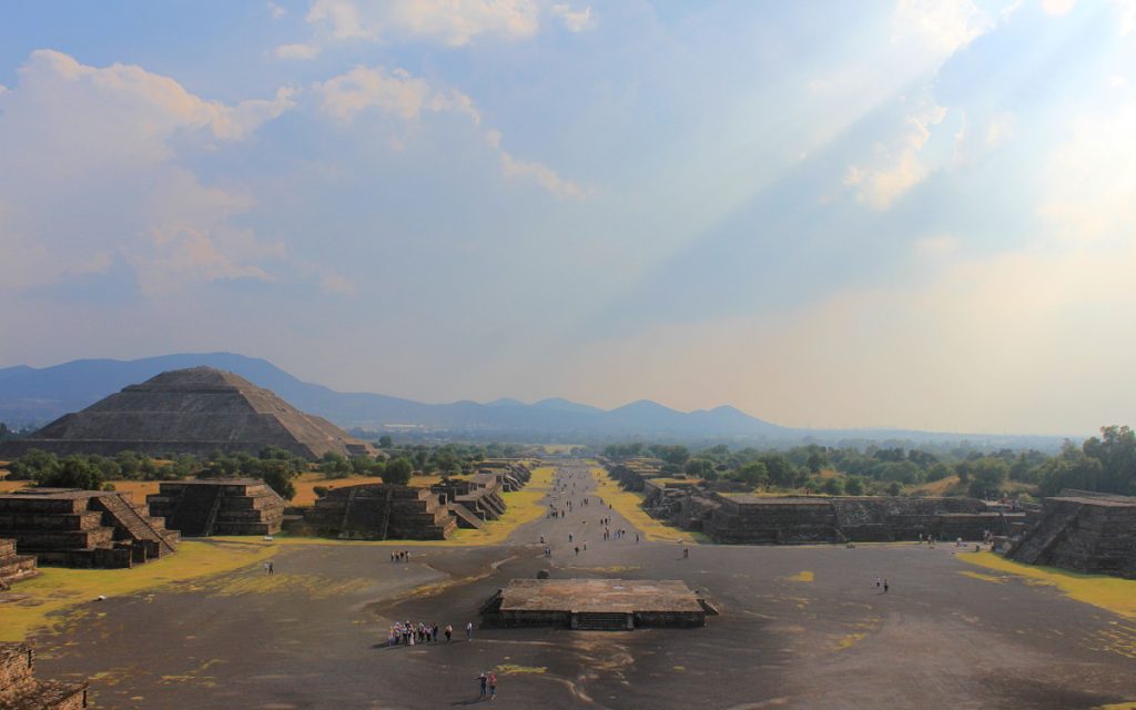 Day Trip to Teotihuacan without a Tour from Mexico City