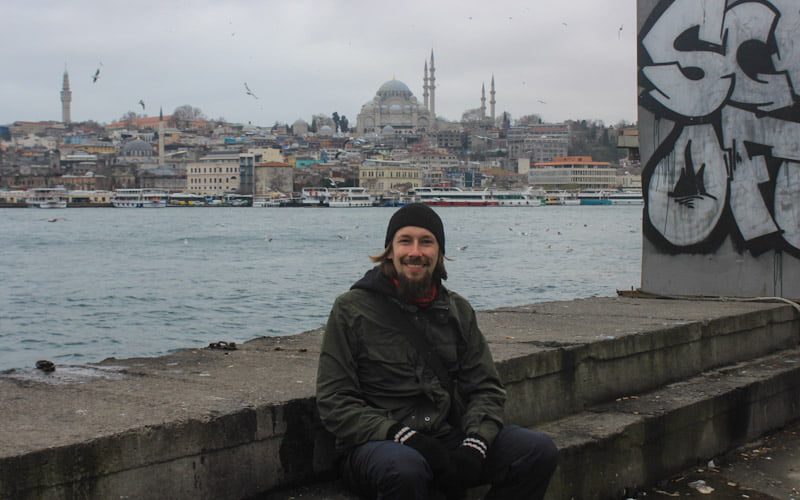 Sitting on Istanbul harbour. My homecoming tour through Europe.